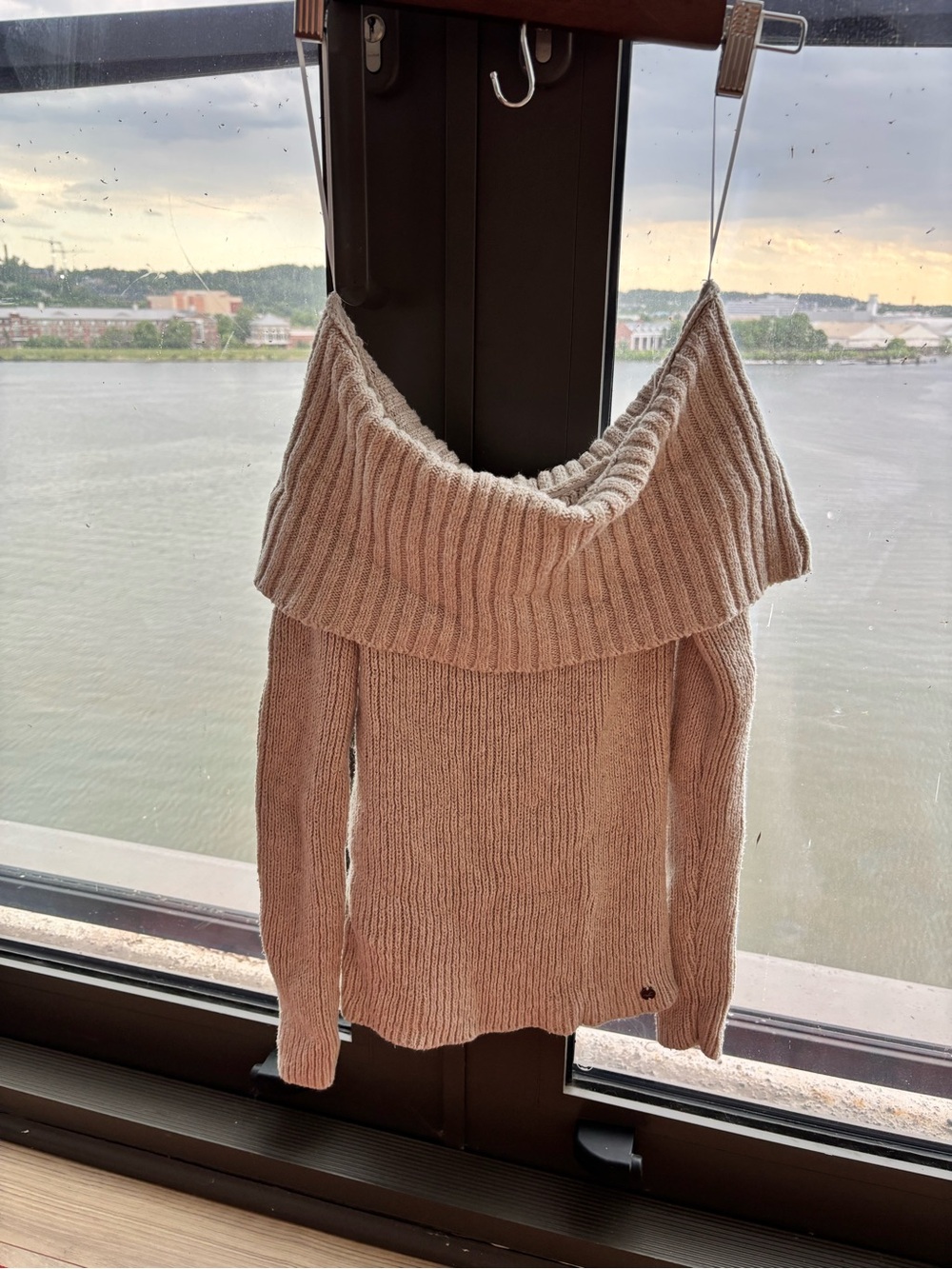 Hollister Off-the-Shoulder Ribbed Sweater in Light Taupe